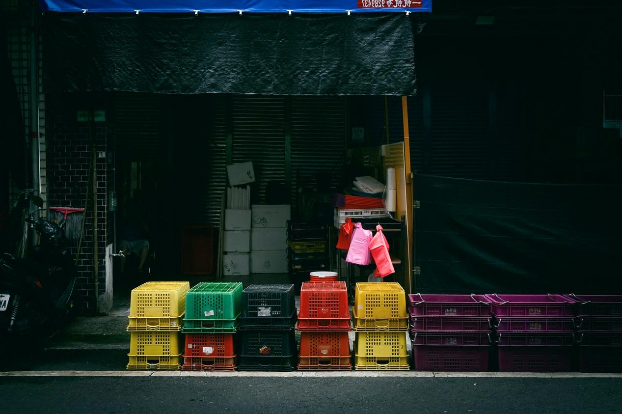 Student group at metro